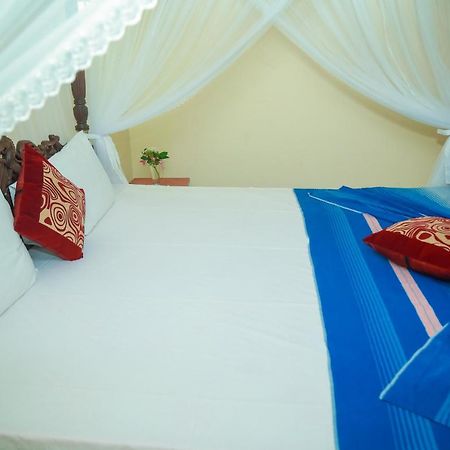 Hasaranga Holiday House Хикадува Екстериор снимка