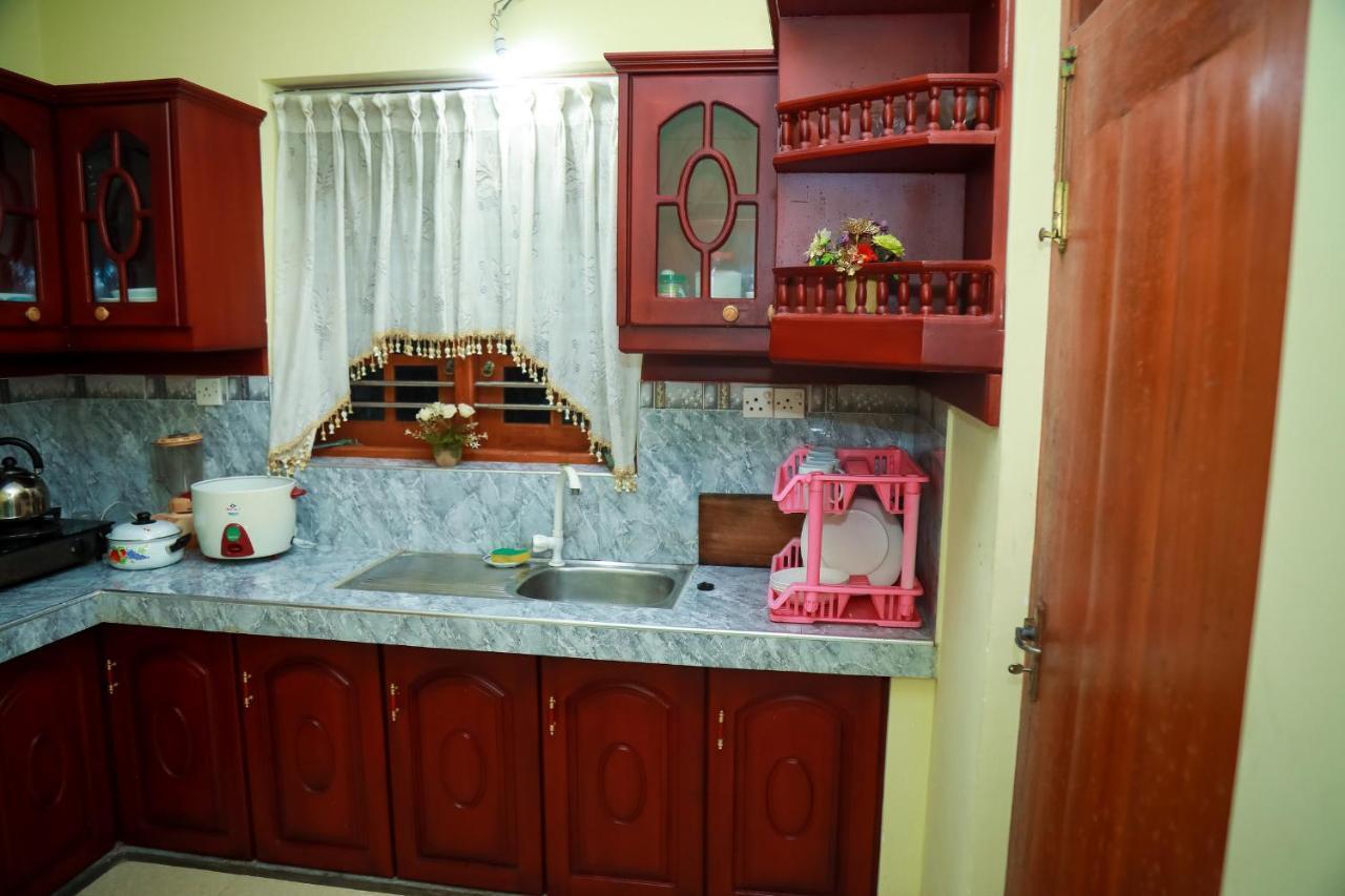 Hasaranga Holiday House Хикадува Екстериор снимка